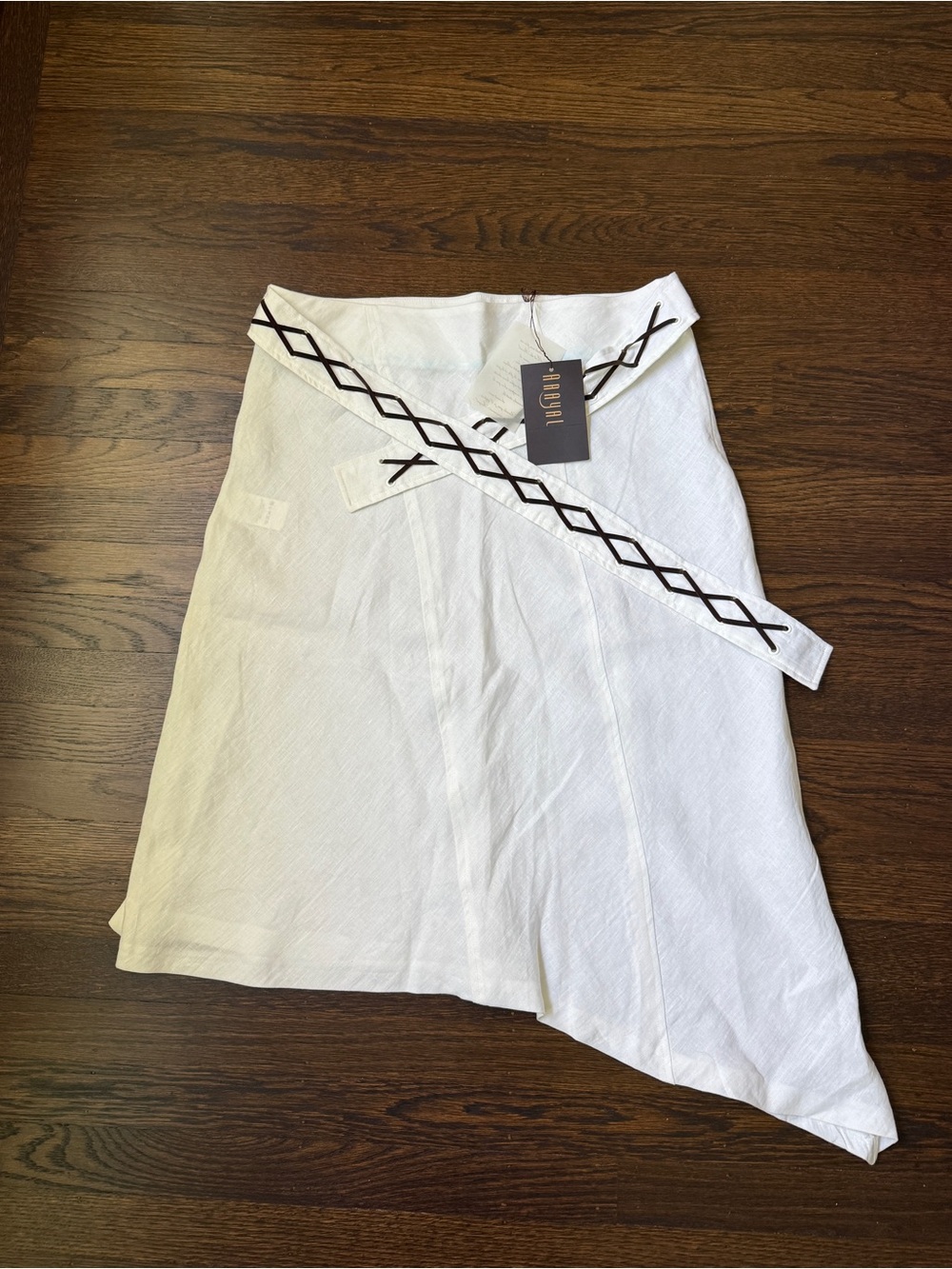 NWT 100% White Asymmetric Skirt Size 10 Made in France